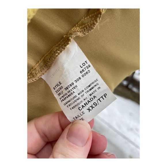 Y2K Le Chateau Gold Satin Camisole Lace Trim Floral Embroidery XXS - Picture 9 of 11